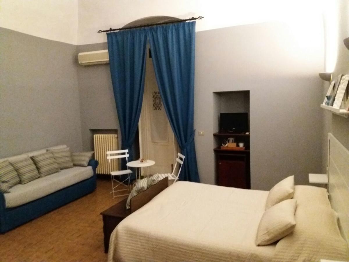 טרני Domus Angela B&B מראה חיצוני תמונה
