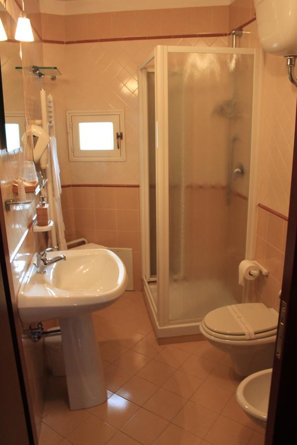 טרני Domus Angela B&B מראה חיצוני תמונה
