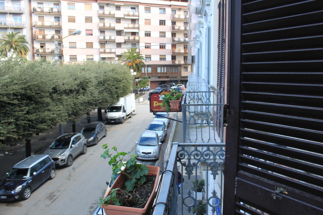 טרני Domus Angela B&B מראה חיצוני תמונה