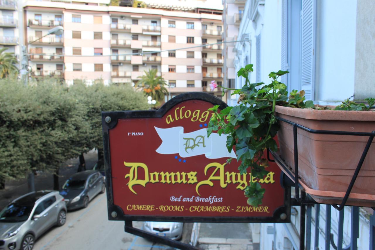 טרני Domus Angela B&B מראה חיצוני תמונה